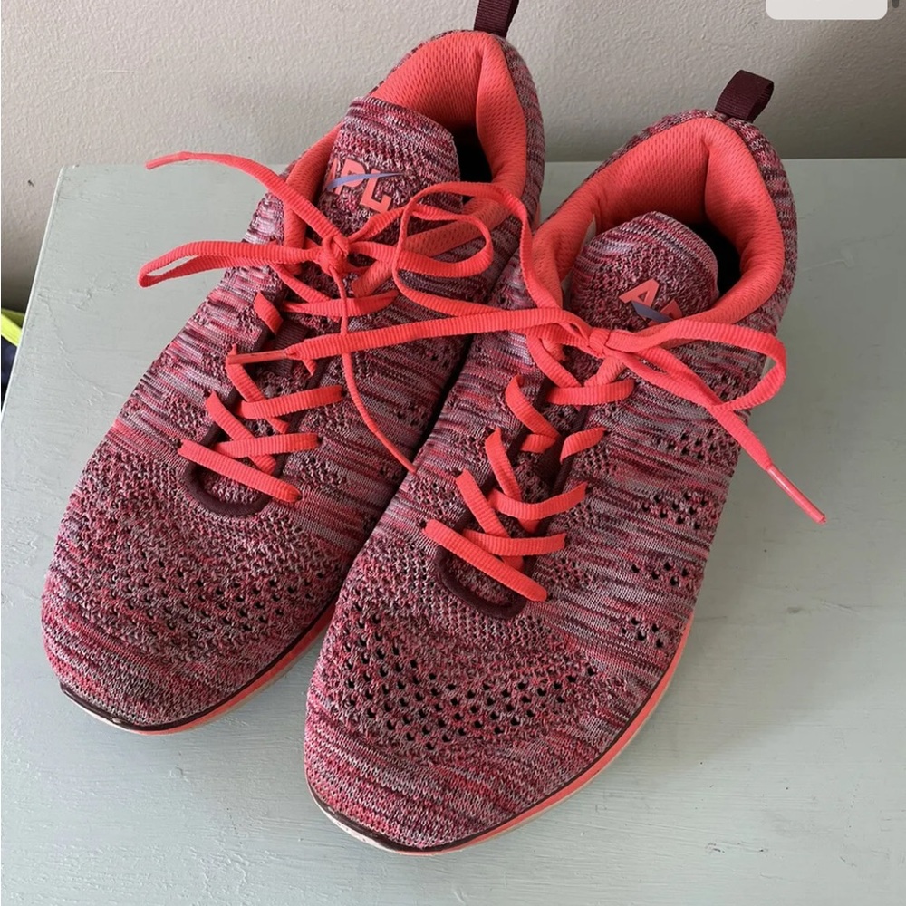 APL Techloom Pro Womens Athletic Sneakers Pink Purple Orange Size 11